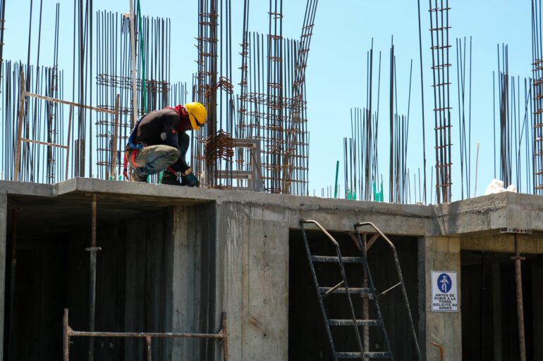 Siglato il rinnovo del CCRL settore edilizia, in vigore sino al 2023